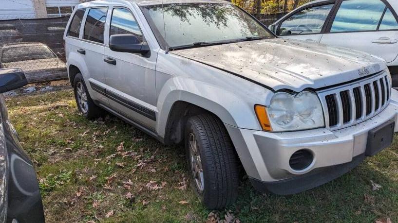 JEEP GRAND CHEROKEE 2005 1J4GS48K35C675945 image